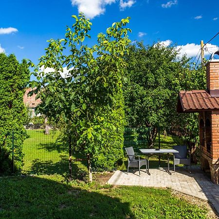 Villa Erőss Kulcsosház Lăzarea Esterno foto