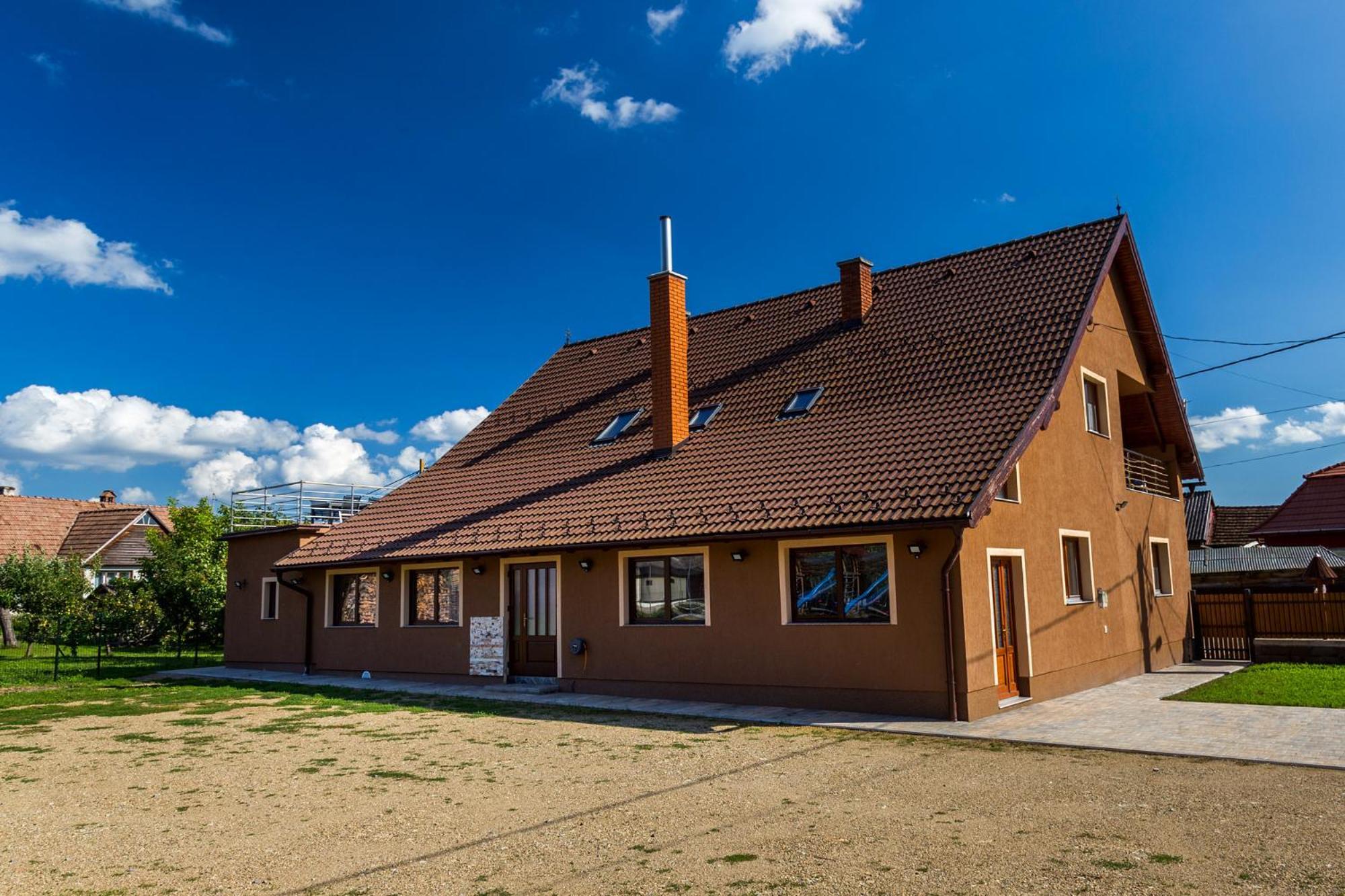 Villa Erőss Kulcsosház Lăzarea Esterno foto