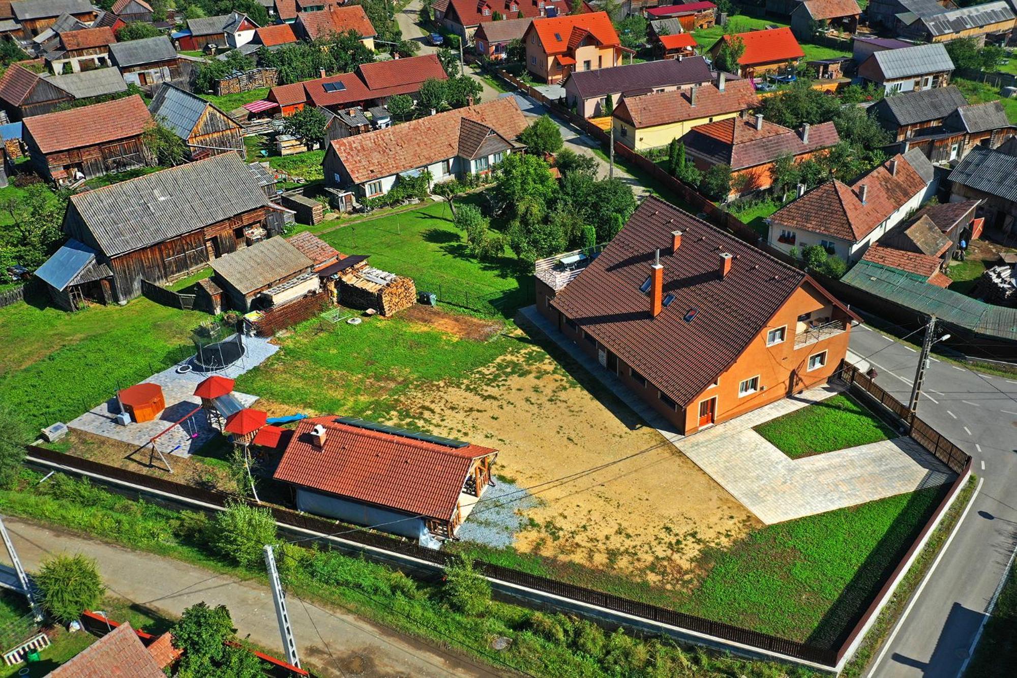 Villa Erőss Kulcsosház Lăzarea Esterno foto